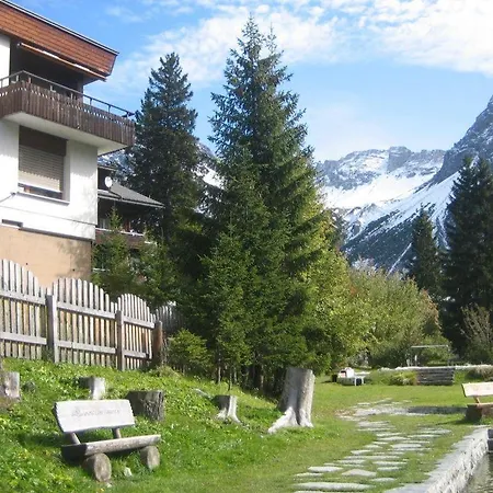 Casa Laghetto 5 Appartamento Arosa