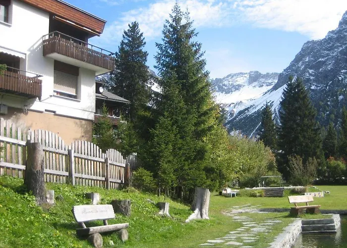 Casa Laghetto 5 Appartement Arosa